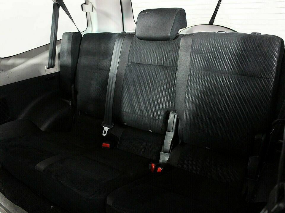 Mitsubishi Pajero IV, фото №8