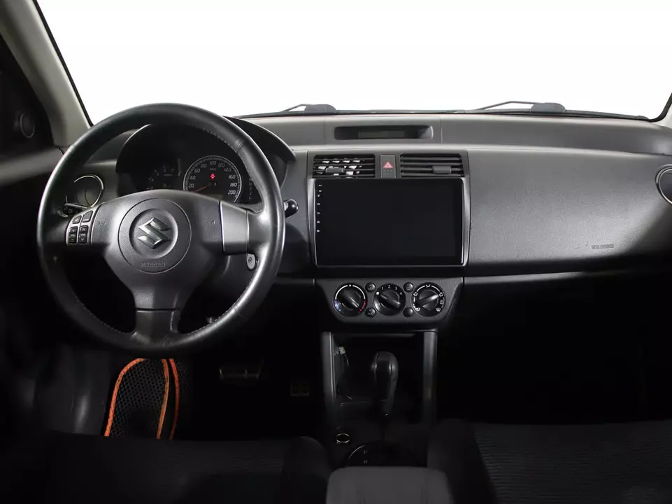 Suzuki Swift, фото №12