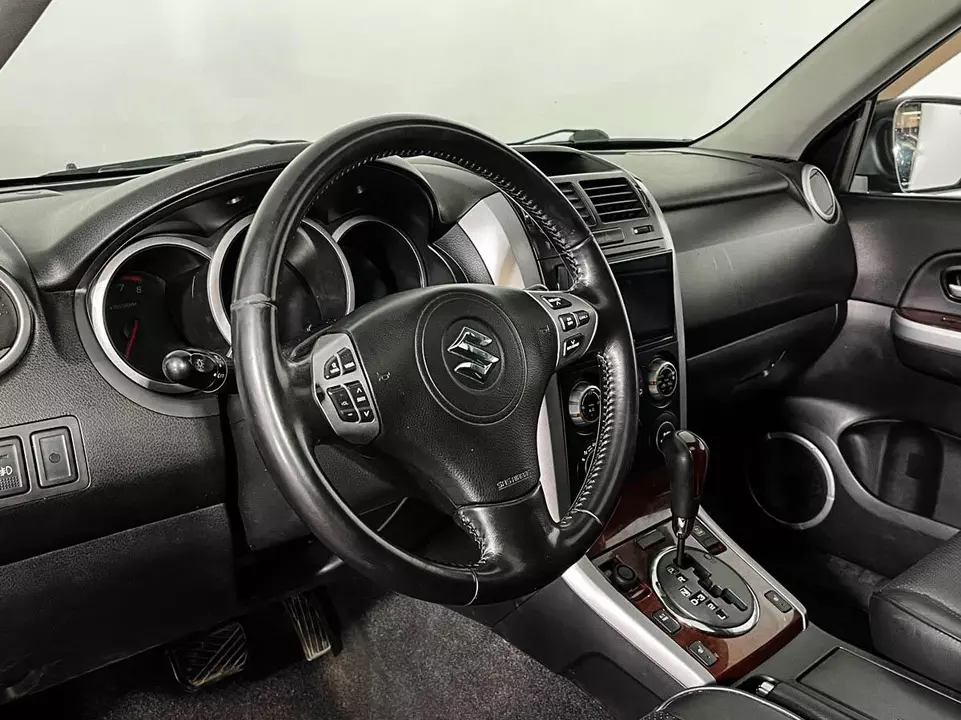 Suzuki Grand Vitara, фото №13