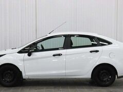 Ford Fiesta Mk6 Рестайлинг, фото №3