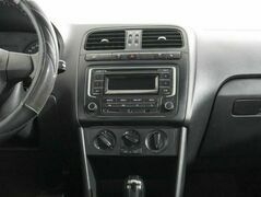 Volkswagen Polo 1.6 Автомат, фото №7