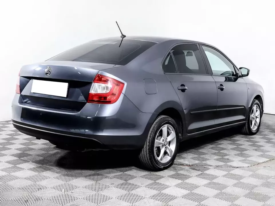 Skoda Rapid, фото №4