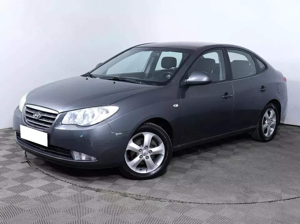 Hyundai Elantra, фото №1