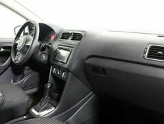Volkswagen Polo 1.6 Автомат, фото №8