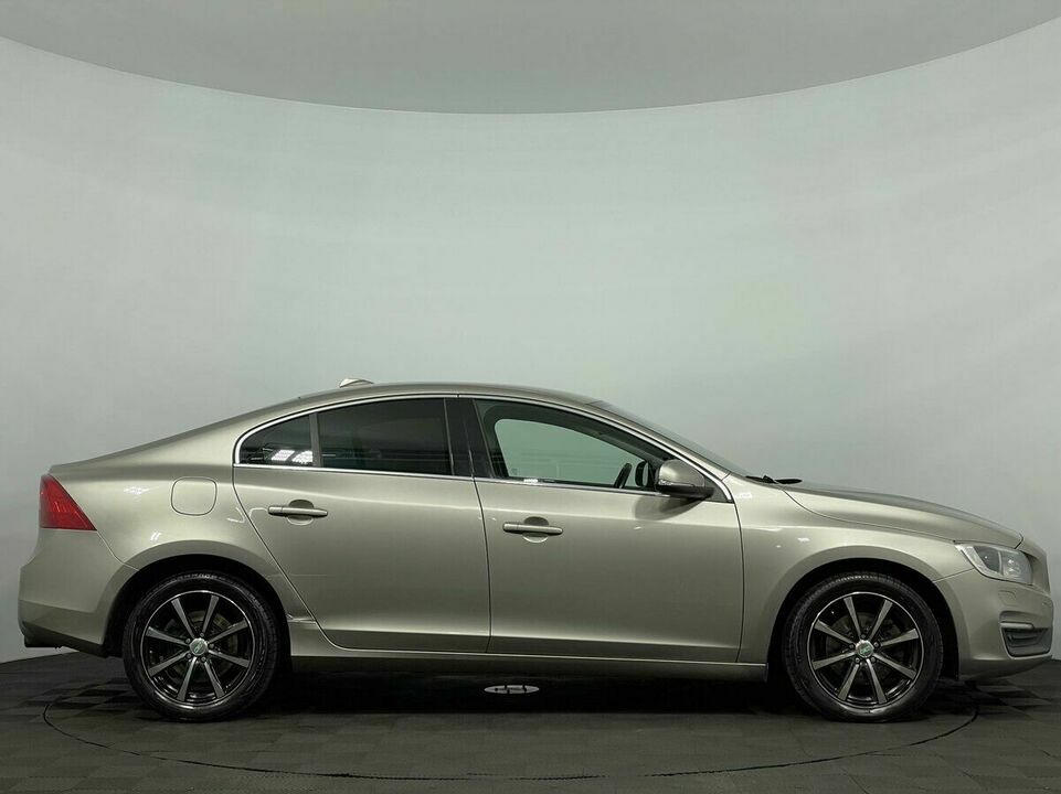 Volvo S60 II Рестайлинг, фото №3