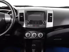 Mitsubishi Outlander, фото №12