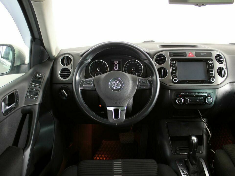 Volkswagen Tiguan, фото №5