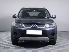 Mitsubishi Outlander, фото №2