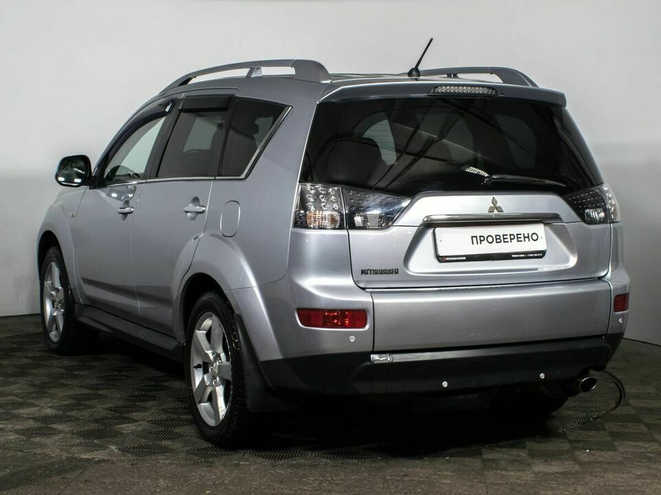 Mitsubishi Outlander, фото №4
