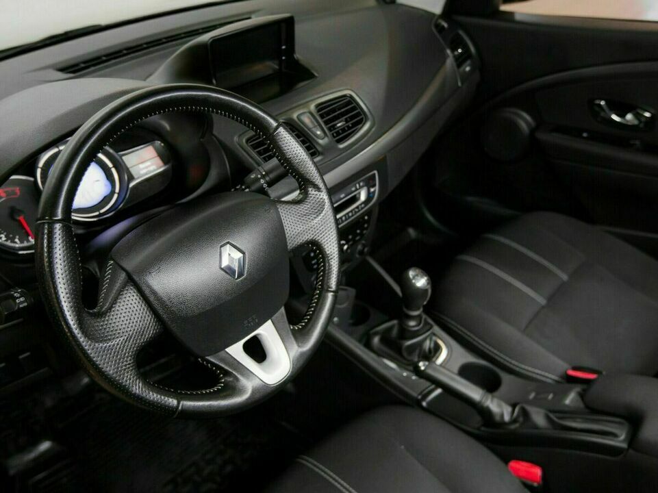 Renault fluence, фото №7