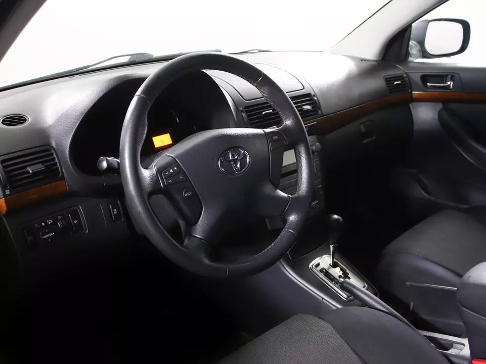 Toyota Avensis, фото №14