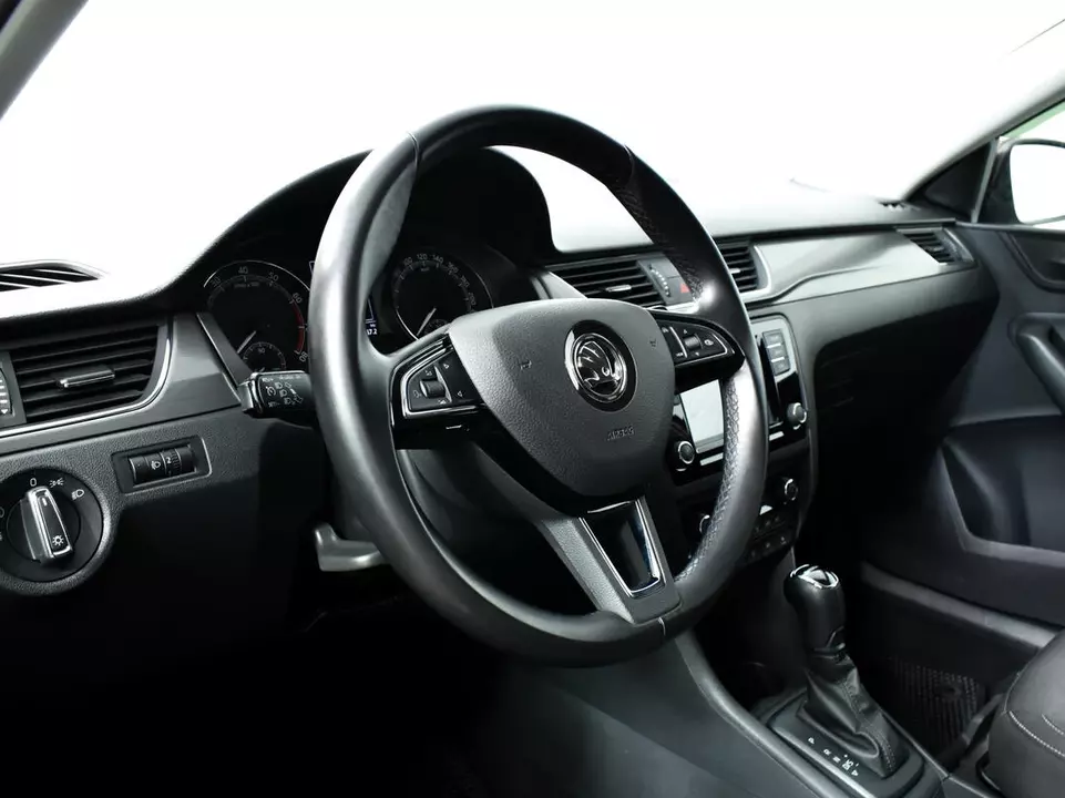 Skoda Rapid, фото №13