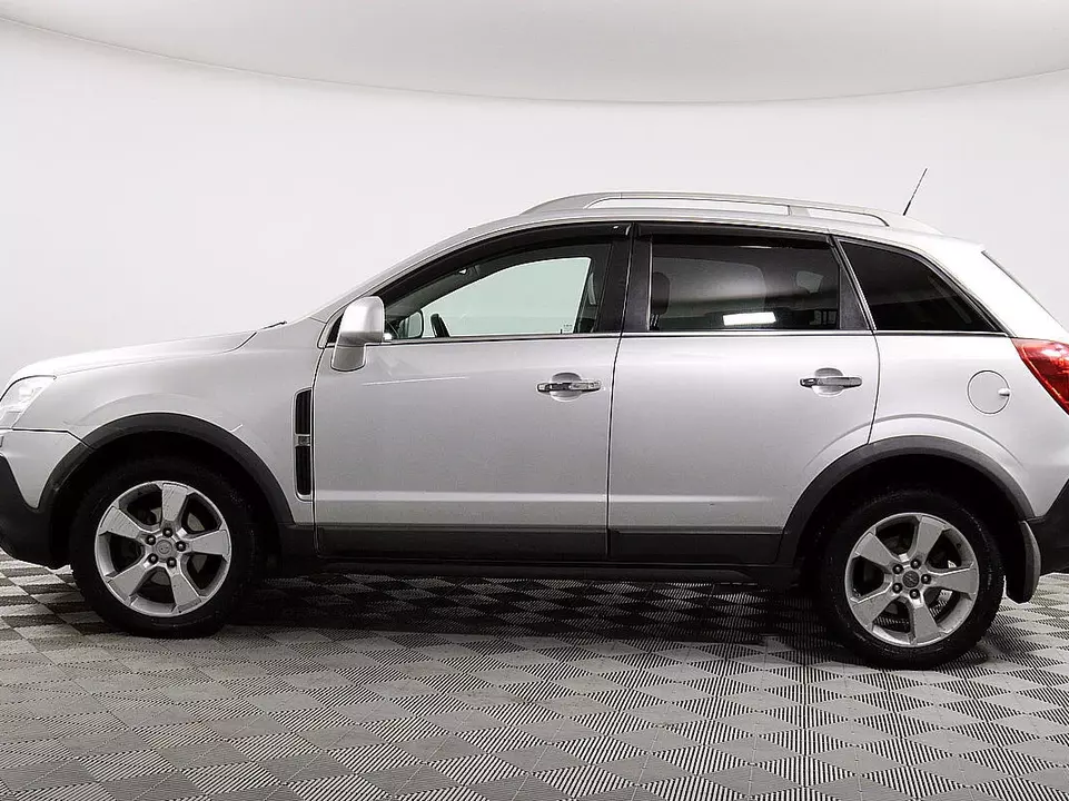 Opel Antara, фото №8