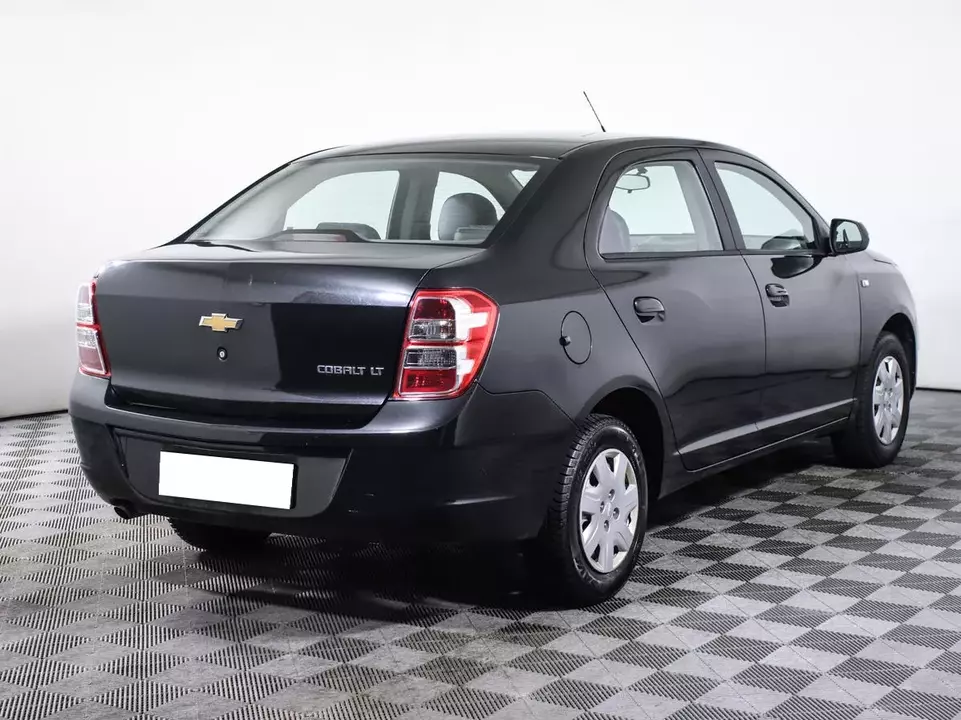 Chevrolet Cobalt, фото №5