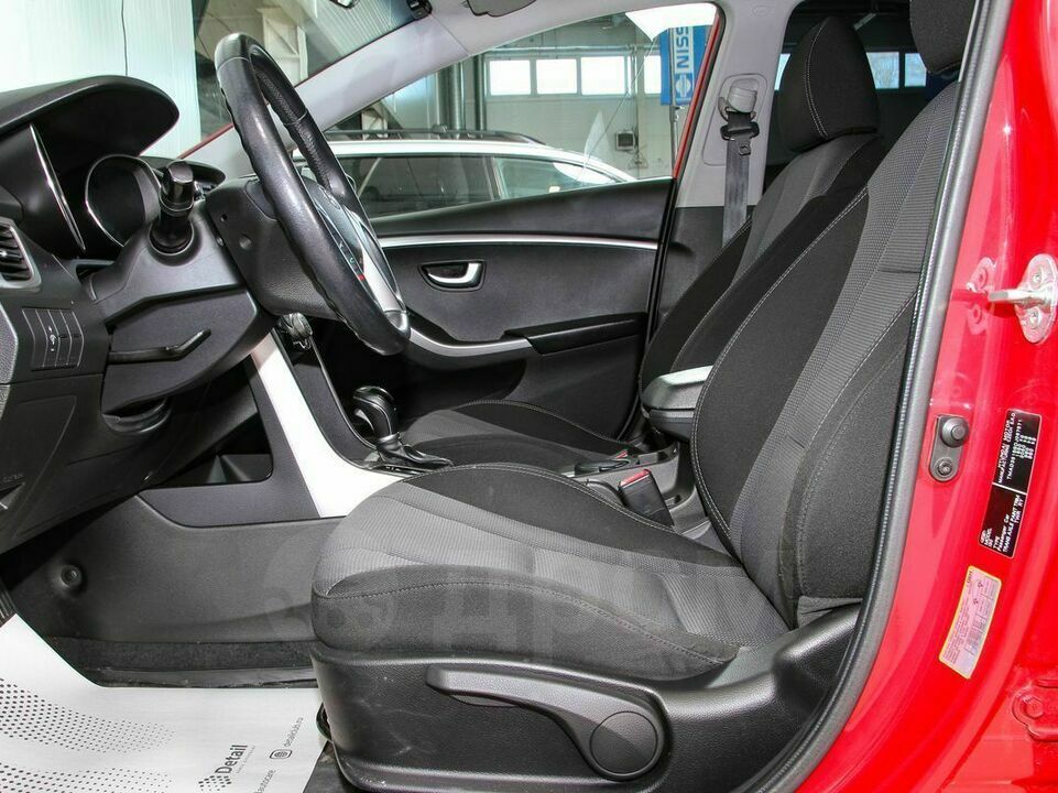 Hyundai i30, 2 поколение, фото №7
