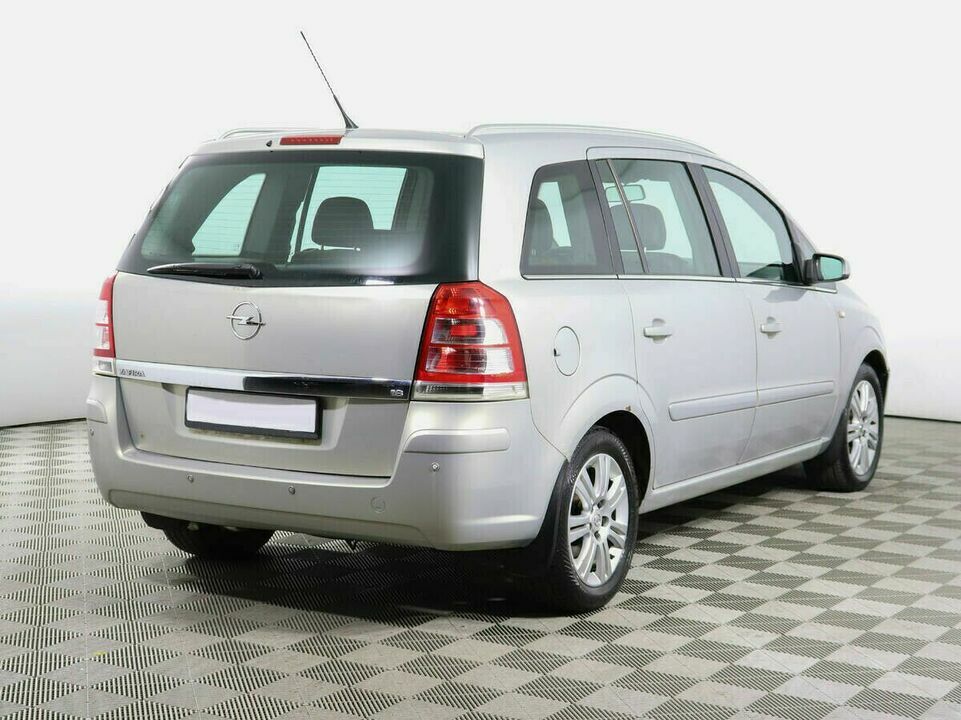 Opel Zafira B Рестайлинг, фото №4