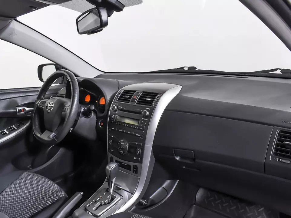 Toyota Corolla, фото №11