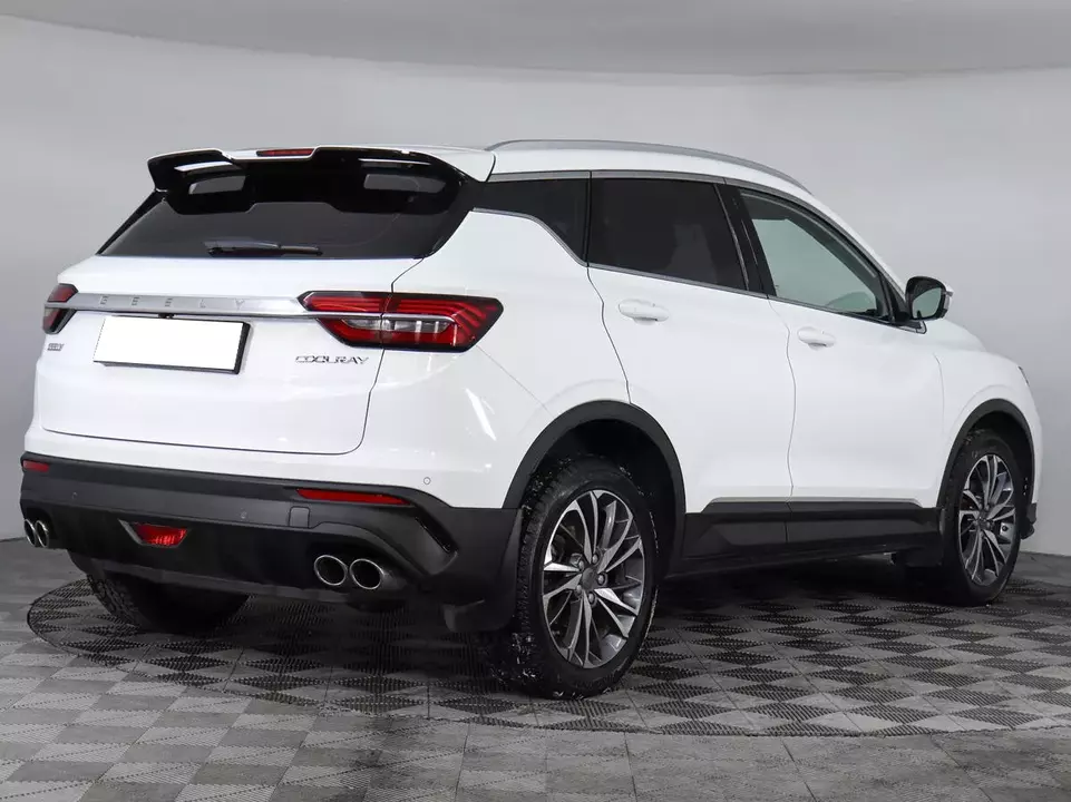 Geely Coolray, фото №5
