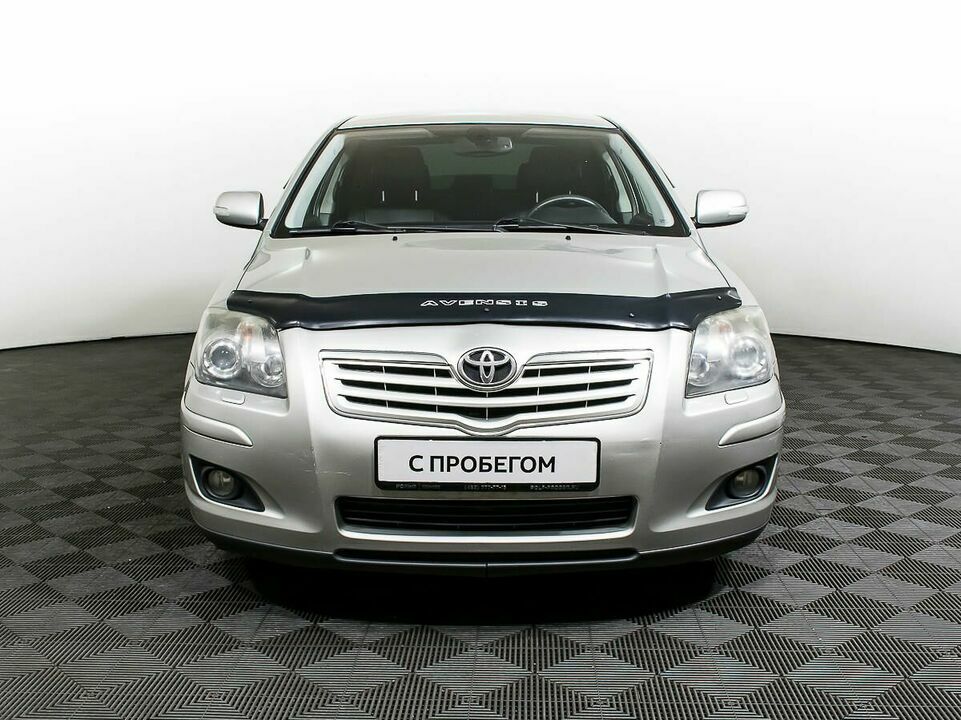Toyota Avensis, фото №2