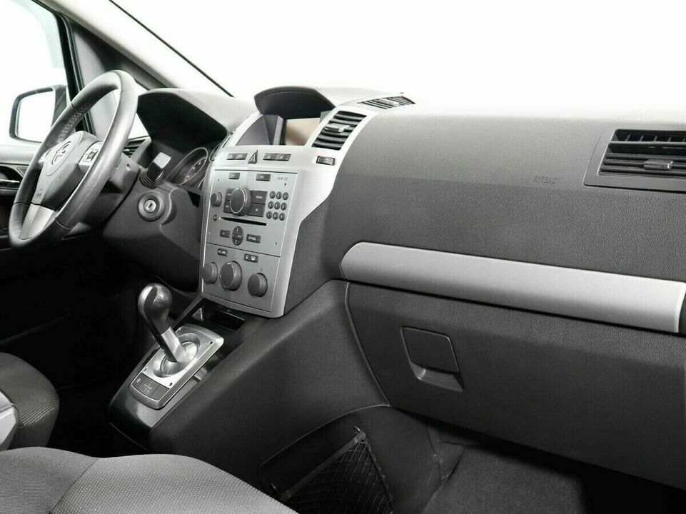 Opel Zafira B Рестайлинг, фото №7