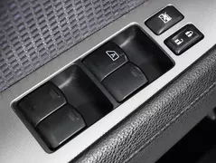 Nissan Tiida, фото №13