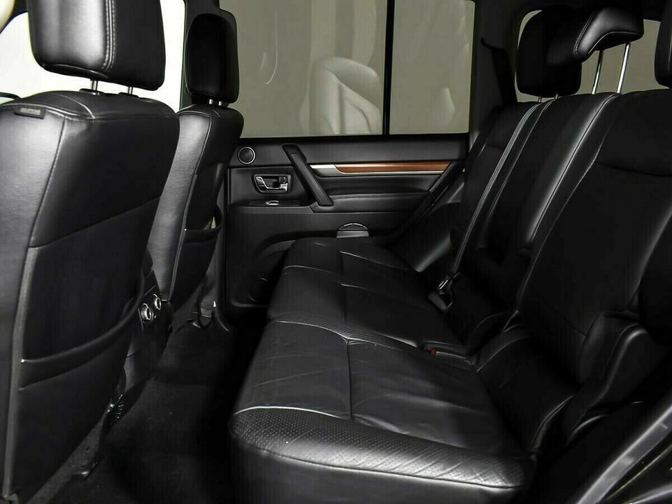 Mitsubishi Pajero IV, фото №14