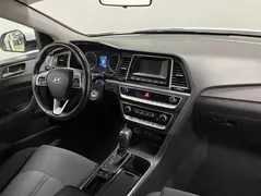 Hyundai Sonata, фото №11