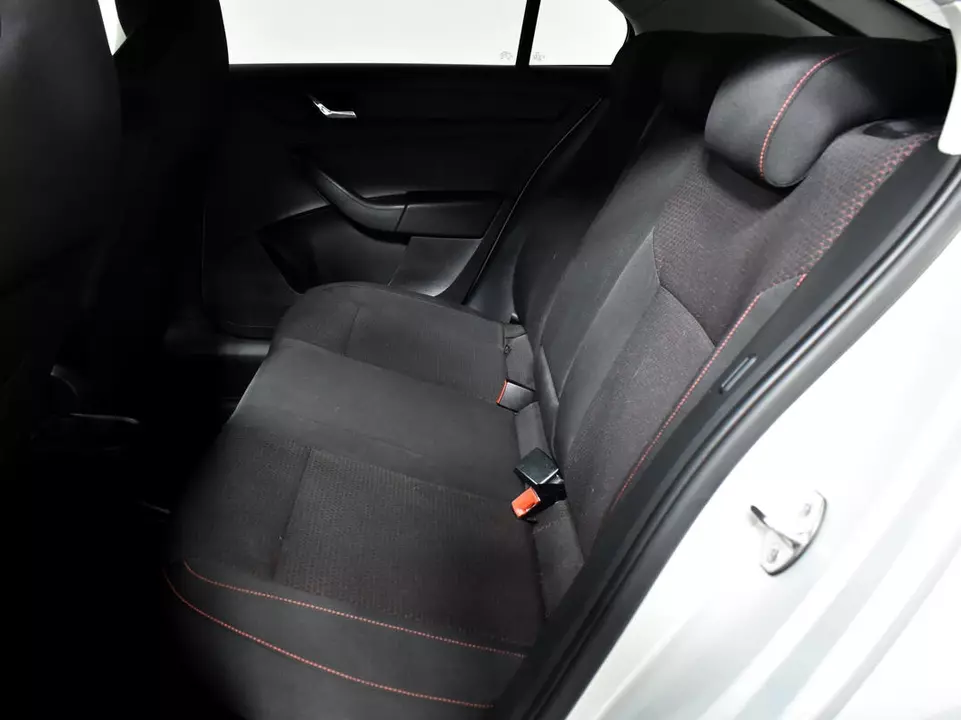 Skoda Rapid, фото №12
