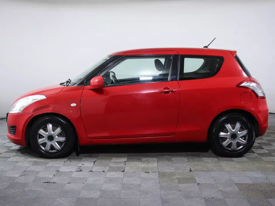 Suzuki Swift, фото №8