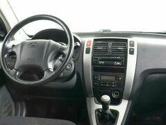 Hyundai Tucson 2.0 Механика, фото №8