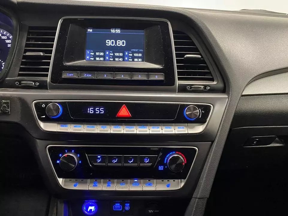 Hyundai Sonata, фото №15