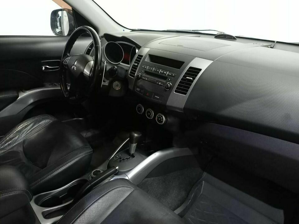 Mitsubishi Outlander II, фото №5