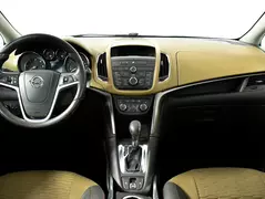 Opel Zafira, фото №11