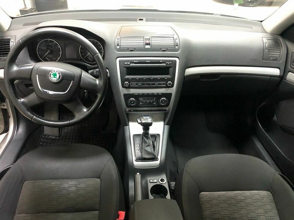 Skoda Octavia, фото №8