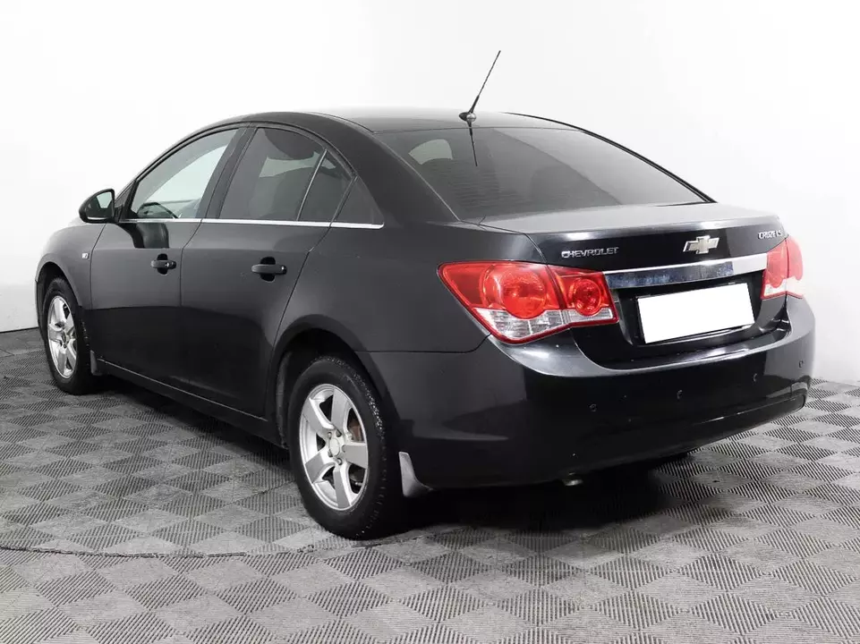 Chevrolet Cruze, фото №2