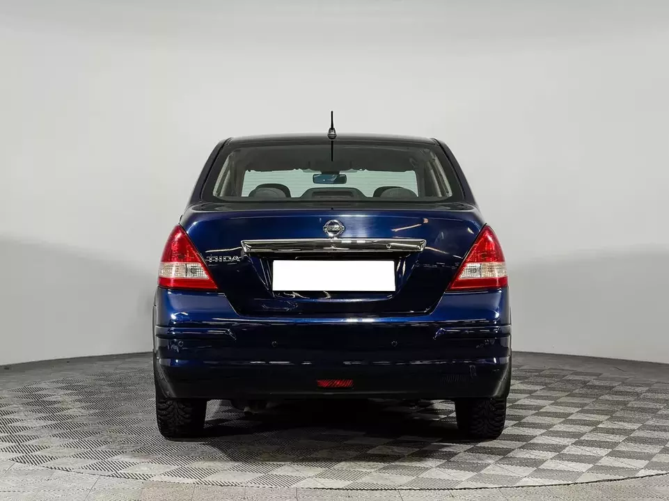 Nissan Tiida, фото №6