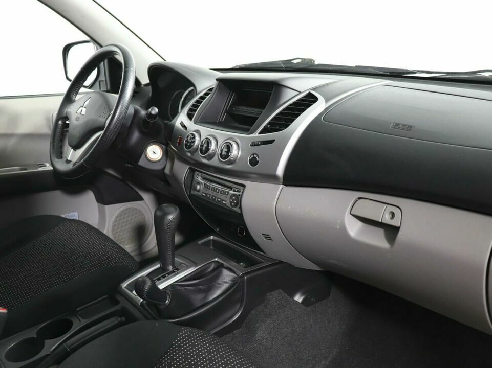 Mitsubishi L200, фото №4