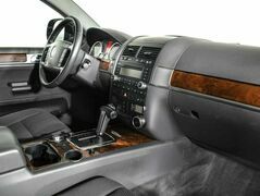 Volkswagen Touareg I Рестайлинг, фото №5