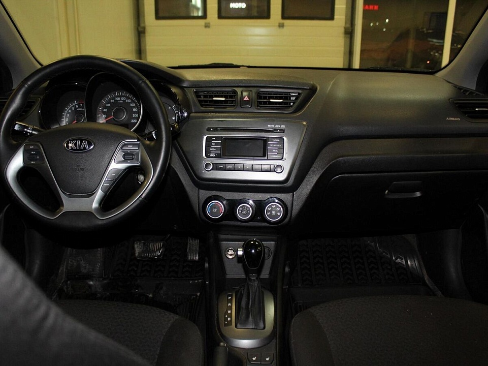 Kia Rio III Рестайлинг, фото №5