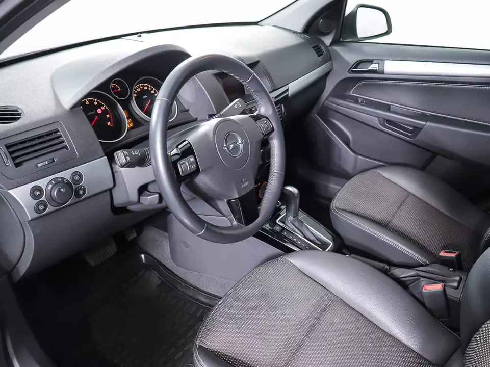 Opel Astra, фото №15