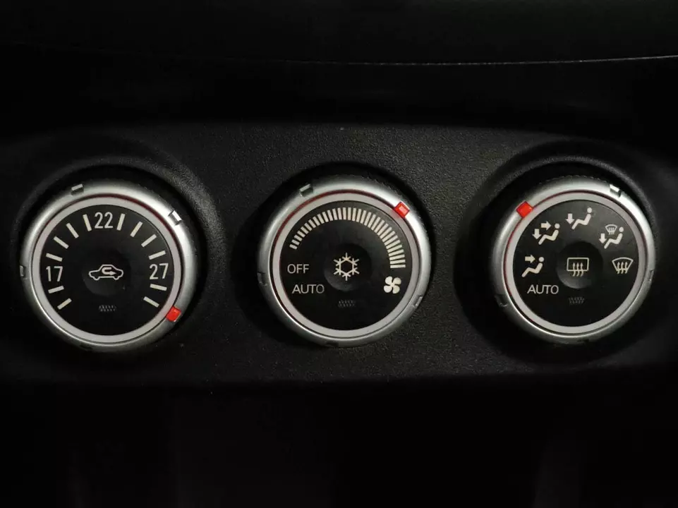 Mitsubishi Outlander, фото №15