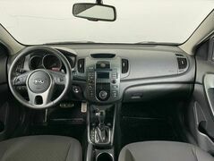 Kia Cerato II, фото №5