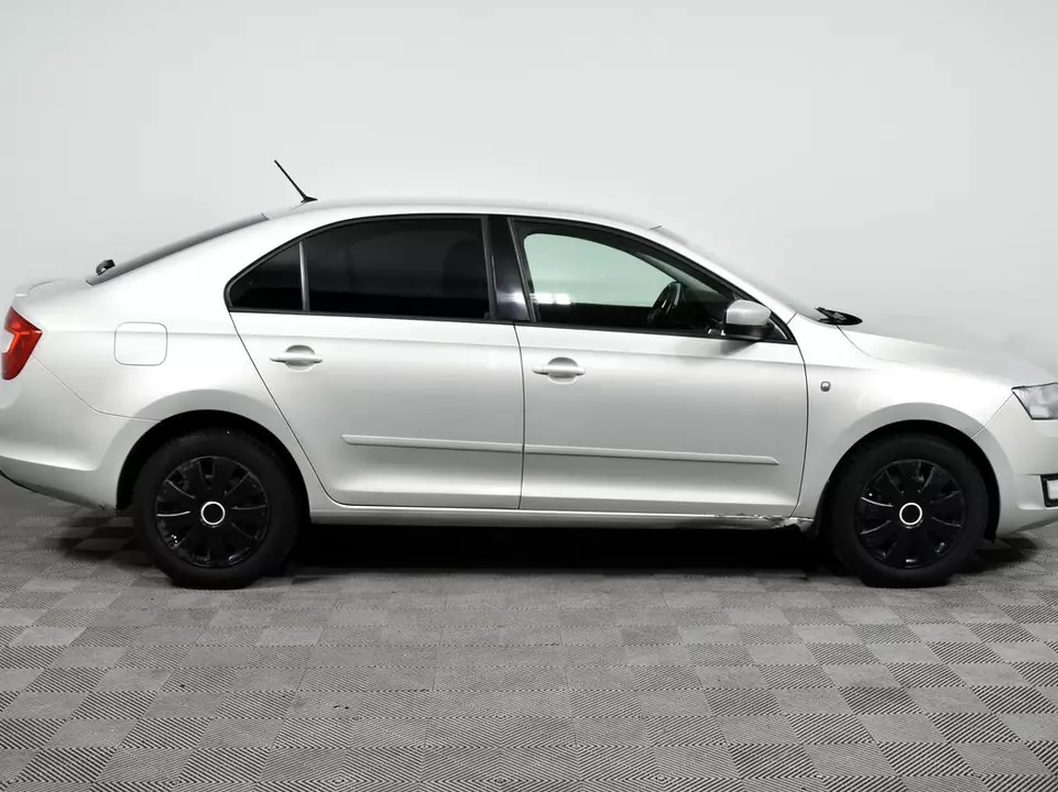 Skoda Rapid, фото №4