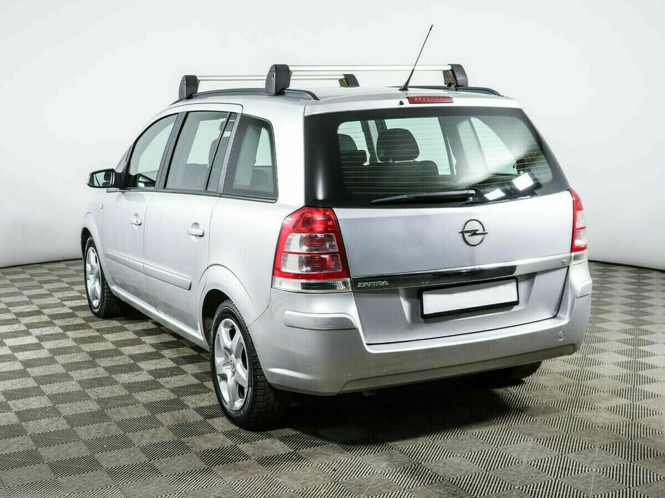 Opel Zafira B Рестайлинг, фото №2