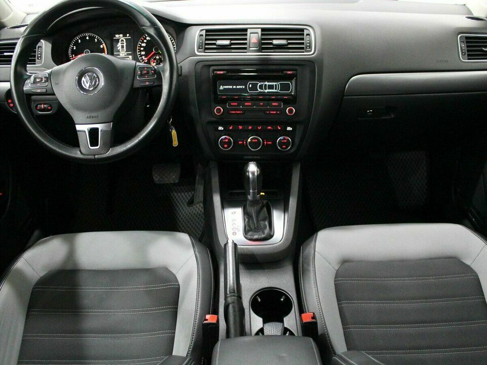 Volkswagen Jetta VI, фото №6