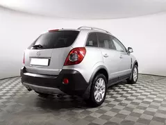 Opel Antara, фото №5