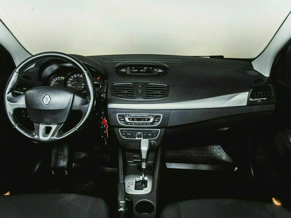 Renault fluence, фото №7