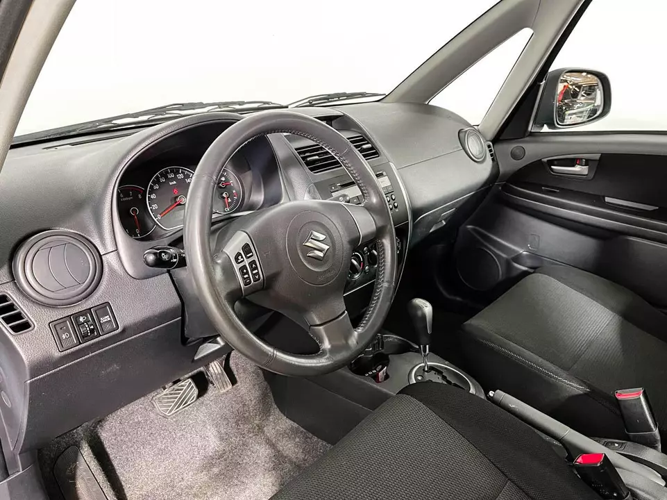 Suzuki SX4, фото №13