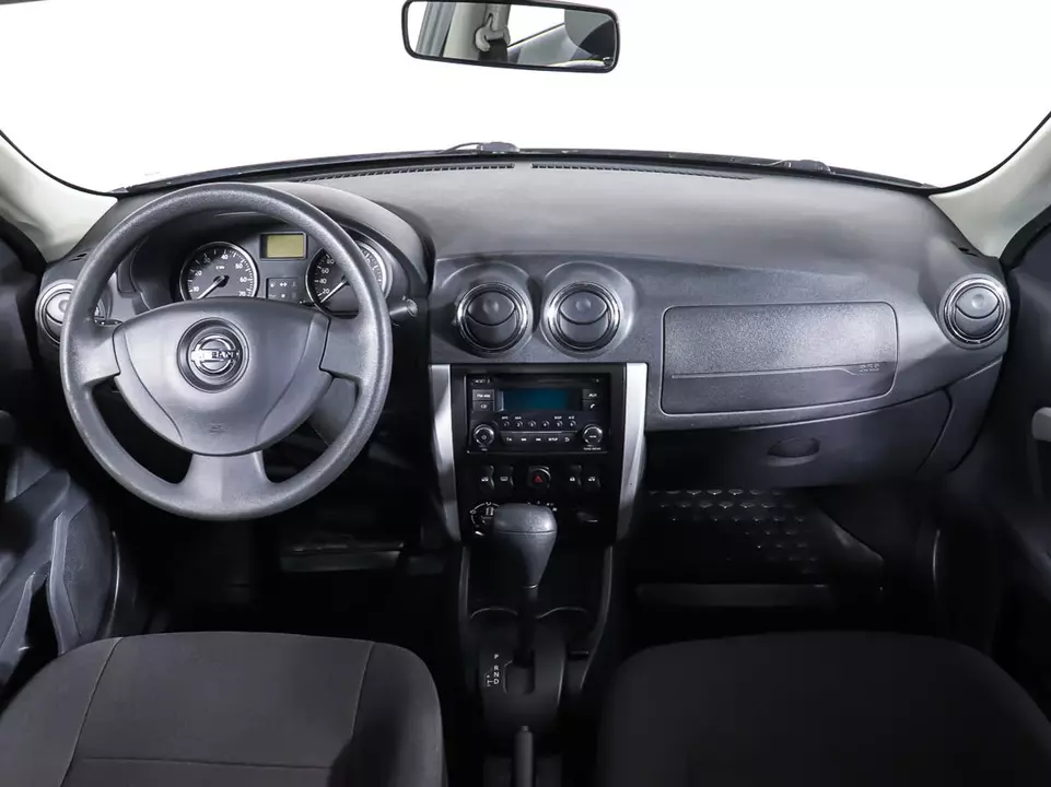 Nissan Almera, фото №12