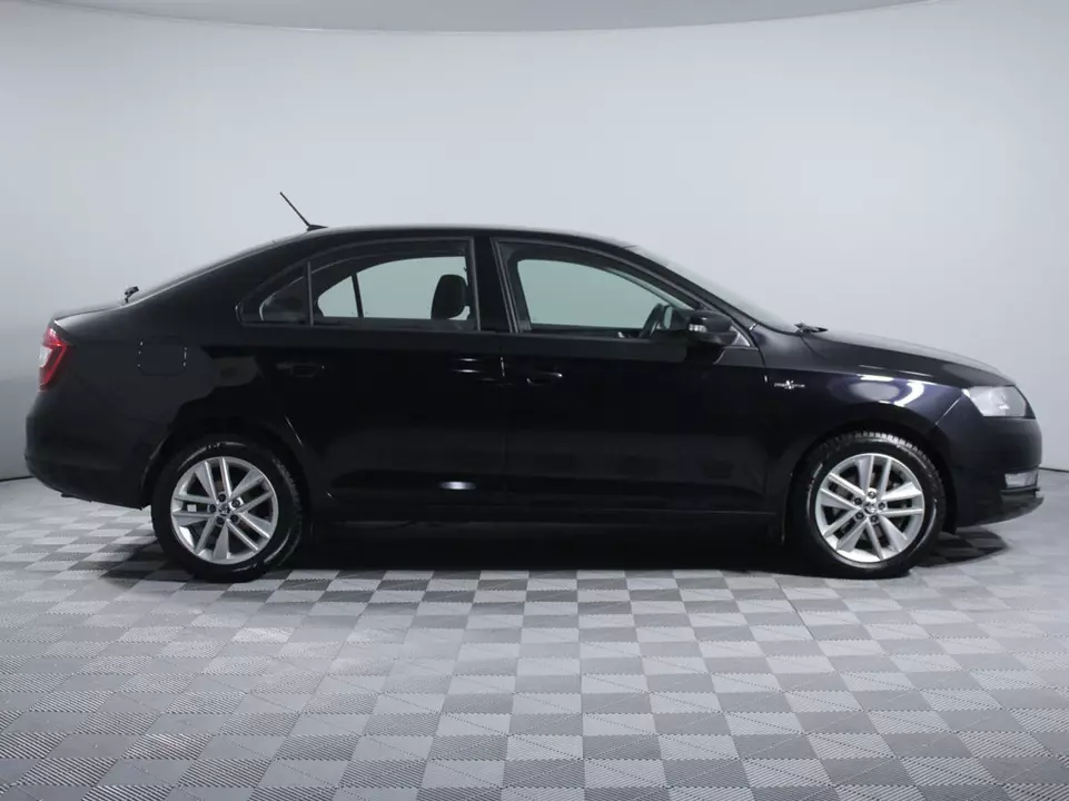 Skoda Rapid, фото №4